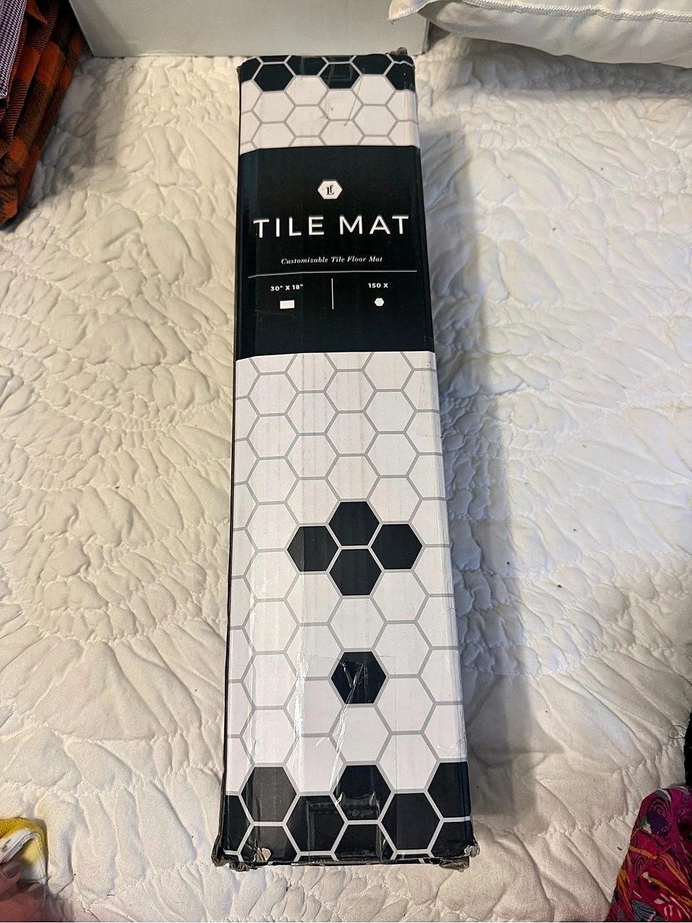 Customizable TILEMAT Geometric Black & White Decor NWT